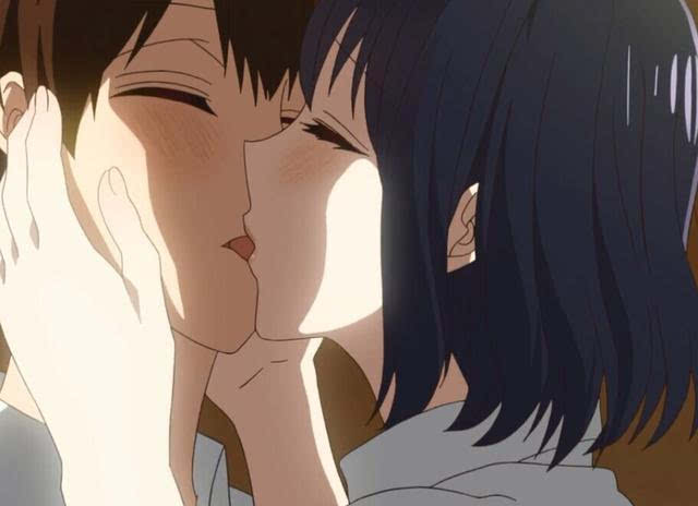 揭秘情侣亲吻内在科学 避免一吻误终生