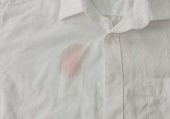 怎样去除衬衣上的红酒渍 衣服上的红酒干了怎么