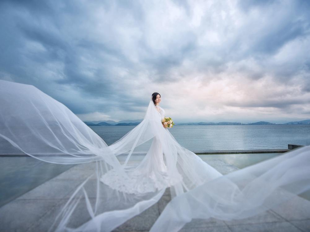 拍婚纱照有哪些小技巧？