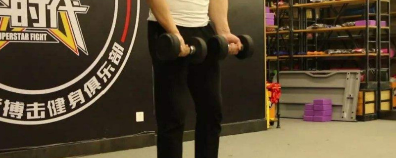 练习哑铃一个月的效果，练习哑铃的注意事项