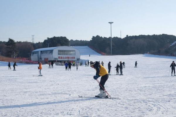 辽宁哪个滑雪场比较好 辽宁哪个滑雪场比较好