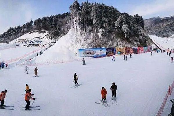 大明山滑雪场门票多少钱?怎么去 滑雪指南