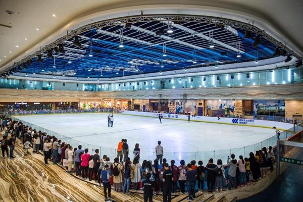 温州滑雪滑冰好去处 龙湾冠军冰场
