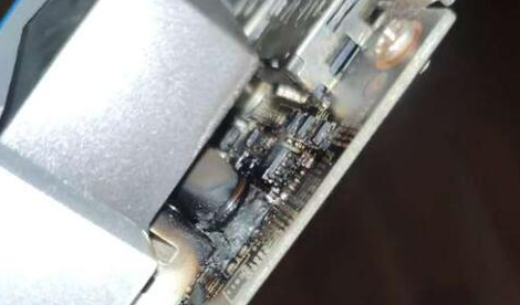 电脑显卡烧了是什么原因