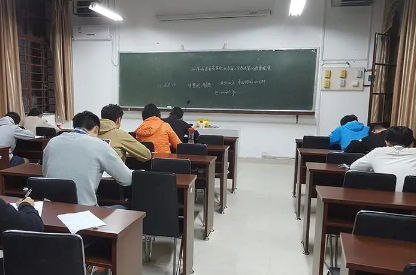 2022高三哪次模考最接近高考成绩?