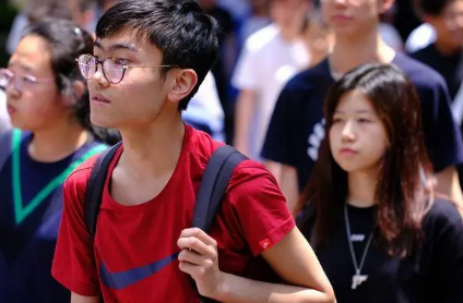 高三模考成绩与高考成绩差距大吗