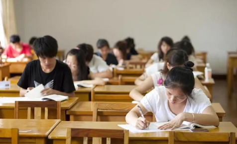 2022高三三模和高考相比哪个难