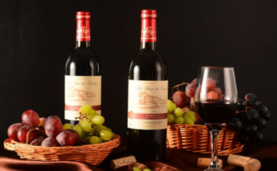 新手买红酒怎么挑选