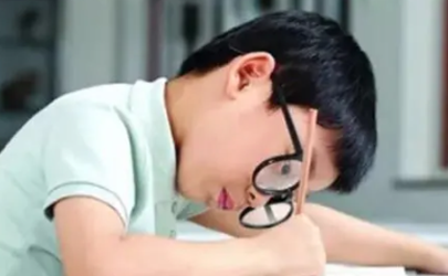 小学生眼睛近视如何保护眼睛视力