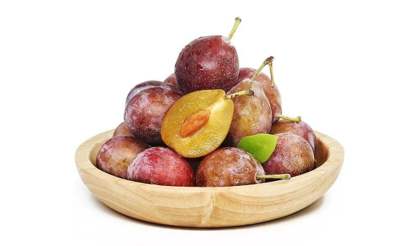 西梅皮的白霜能吃吗