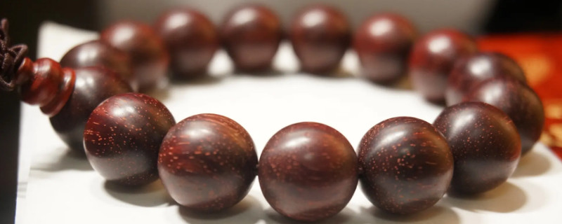 怎样辨别市场上的小叶紫檀的真假