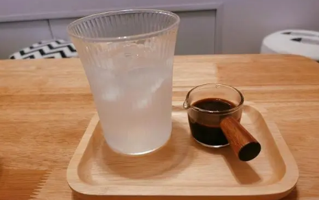 椰子水含糖量高吗