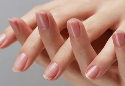 指甲有竖纹是肝脏有问题吗