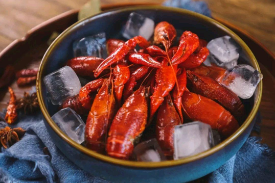 如何吃小龙虾才健康