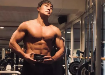 为什么全网都在争做刘畊宏女孩