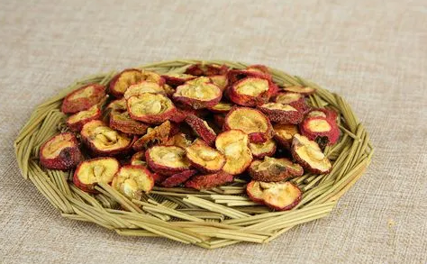 经常喝山楂干泡水身体会有什么变化