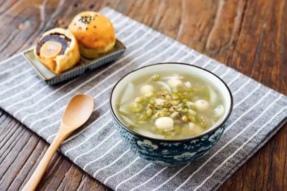 绿豆汤什么时候喝最降火