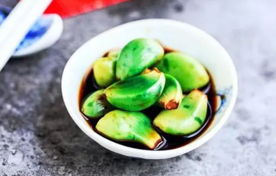 做腊八蒜可以加蜂蜜吗