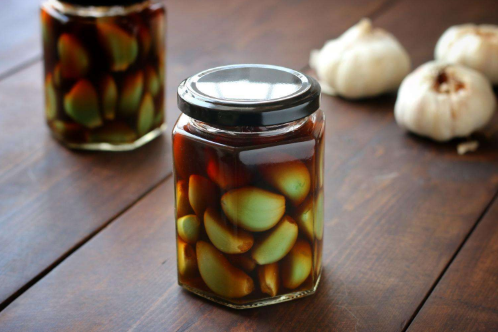 腊八蒜和泡萝卜的做法介绍