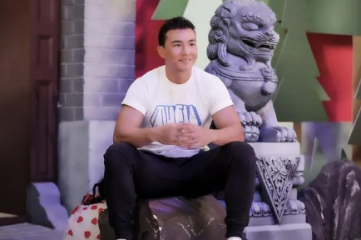 刘畊宏直播间是他老婆吗