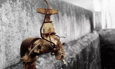 水龙头锈住了怎么办