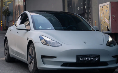 特斯拉天窗为什么没有遮阳帘