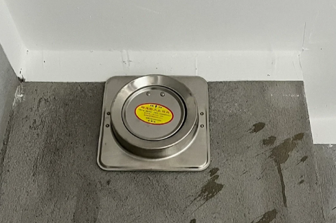 公共烟道止逆阀是塑料的好还是不锈钢的好