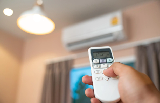 冬天空调开20度和26度耗电一样吗