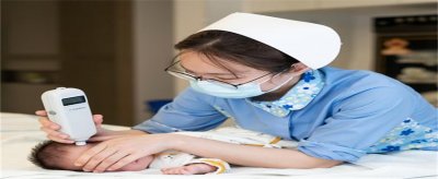 医院里的护士跟护理师有什么不一样